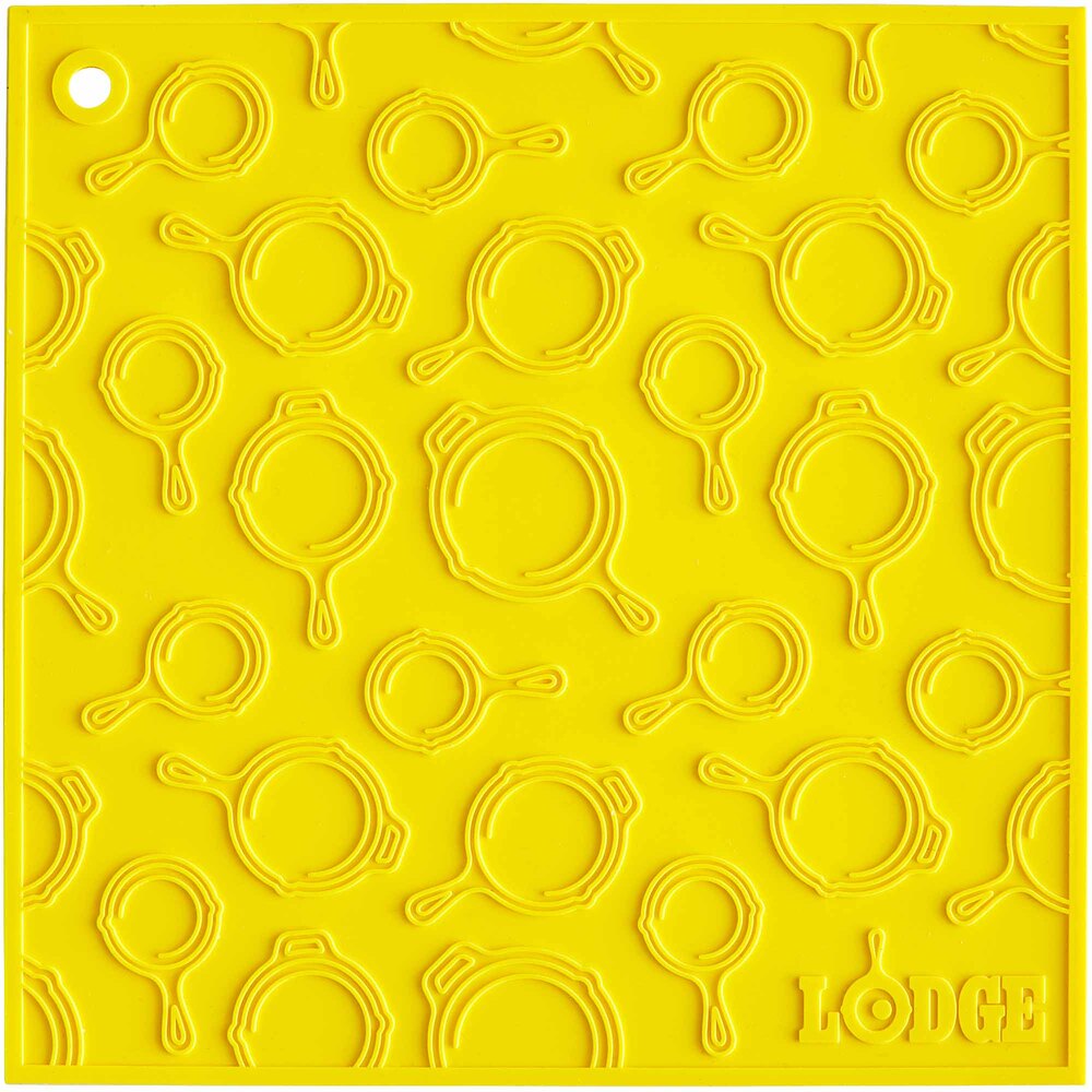 Lodge AS7SKT21 7" x 7" Yellow Skillet Pattern Silicone Trivet / Pot Holder