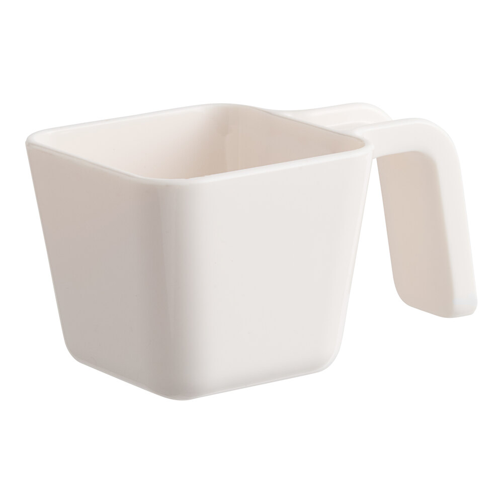 Carlisle 49110-102 9.5 oz. White Polycarbonate Portion Scoop