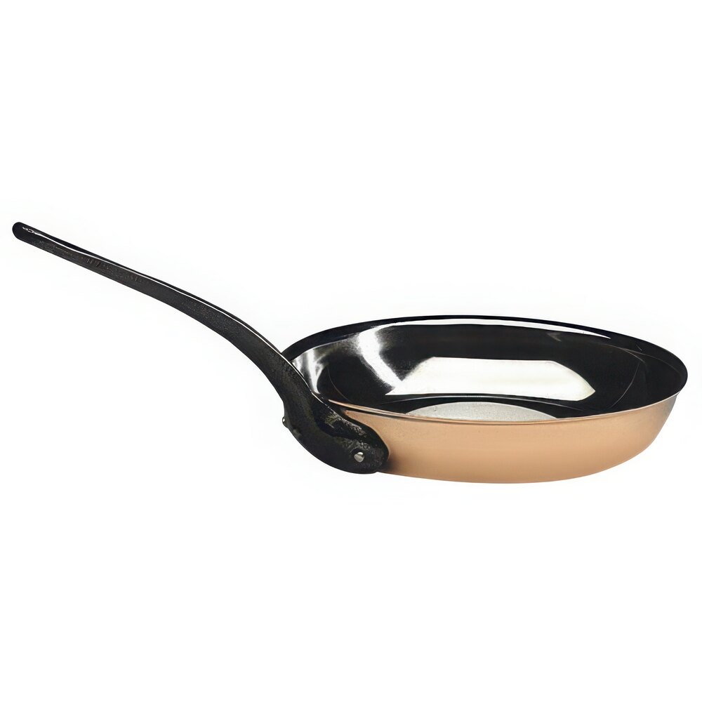 Matfer Bourgeat 369024 9 1/2" Copper Fry Pan with Cast Iron Handle